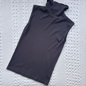 C'est Moi Sleeveless dark Grey Turtleneck Top
